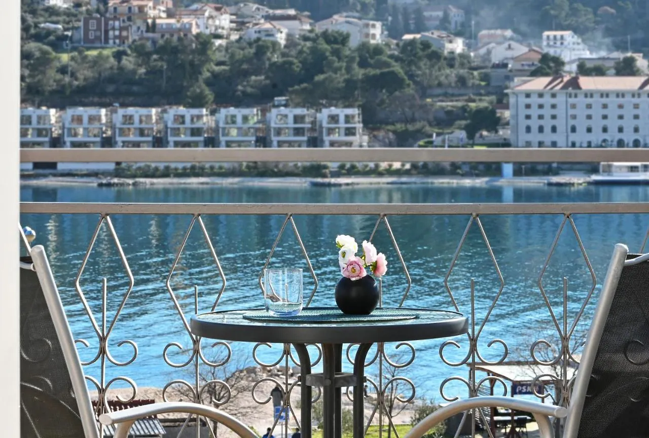 Villa Holiday House Vukman Trogir Croatia