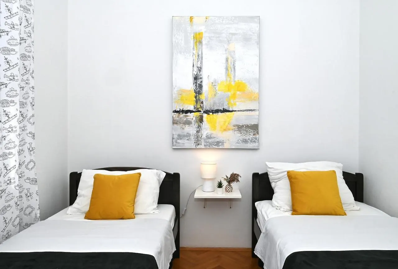 Holiday House Vukman Trogir Villa